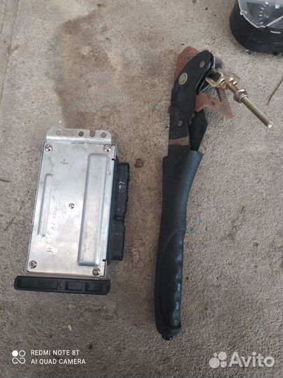 Детали Peugeot 206