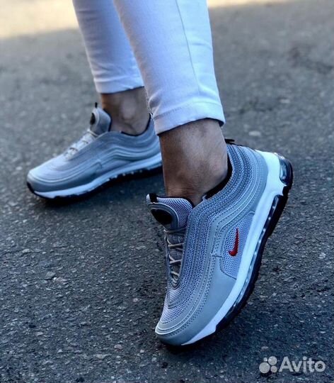 Кроссовки Nike