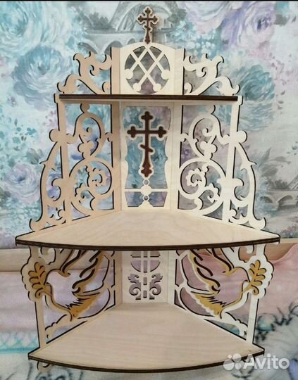 Лазерная резка и гравировка фанеры, картона, кожи