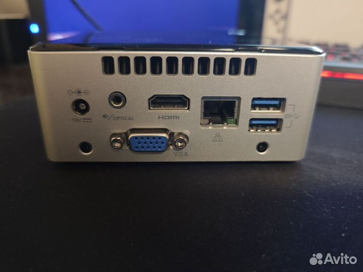 Intel NUC5cpyh