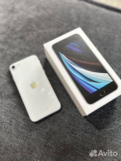 iPhone SE (2022), 128 ГБ