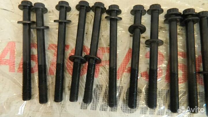 Болт головки блока для Nissan Patrol 5 1997-2010г