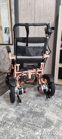 Инвалидная коляска с электроприводом
