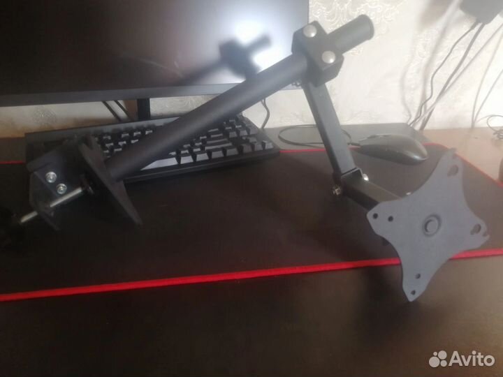 Кронштейн для монитора на сто