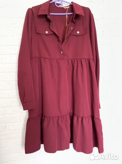 Бордовое платье