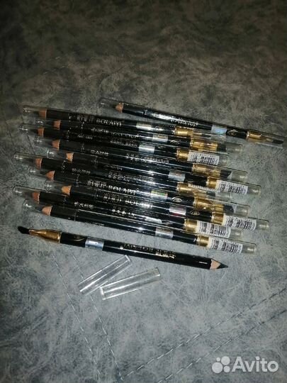 Новые карандаши для глаз