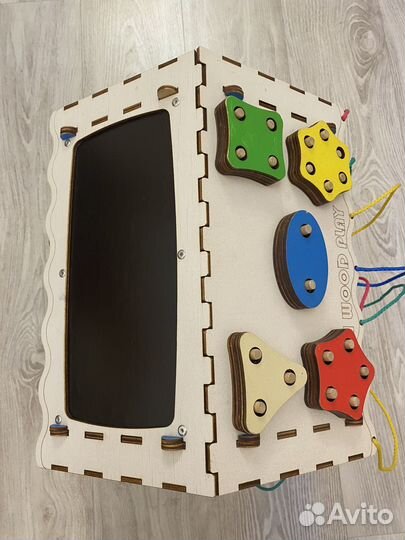 Бизиборд домик со светом