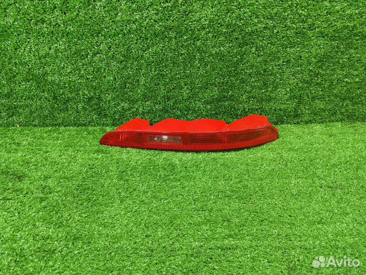 Фонарь противотуманный в бампер Audi Q3 2011-2015г