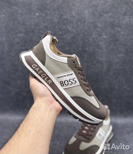 Кроссовки мужские Boss весенние с сеткой 41-45