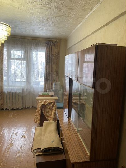 3-к. квартира, 50 м², 2/5 эт.