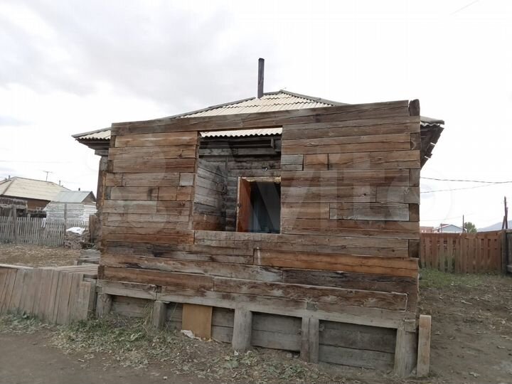 Дом 24 м² на участке 6 сот.