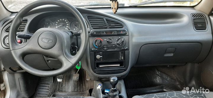 Daewoo Lanos 1.5 МТ, 2003, 470 000 км