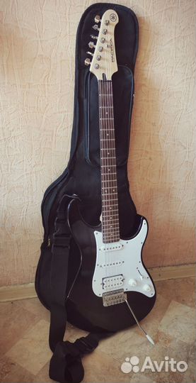 Yamaha pacifica 112J BL