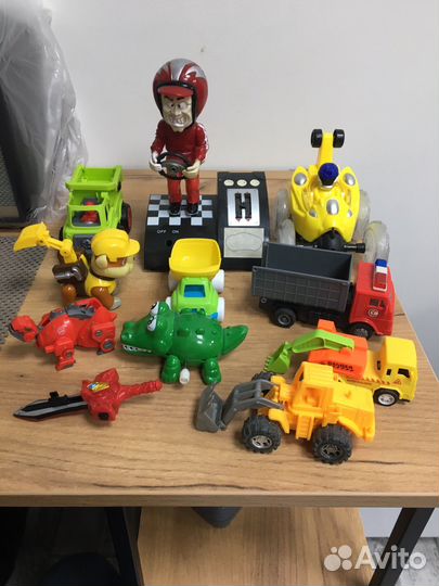 Строитель погрузчик