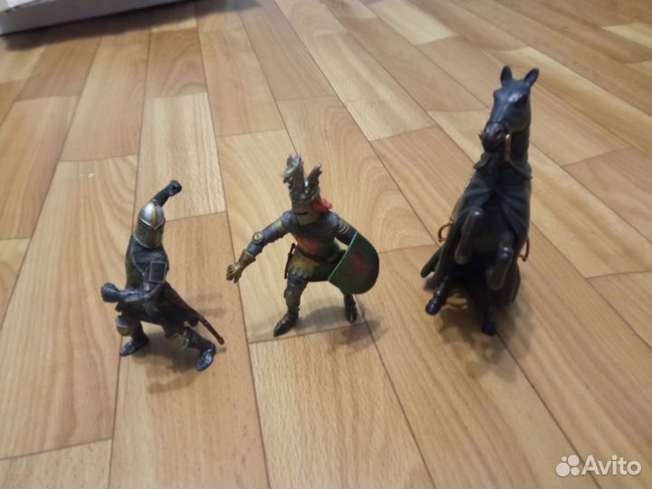 Рыцари фигурки