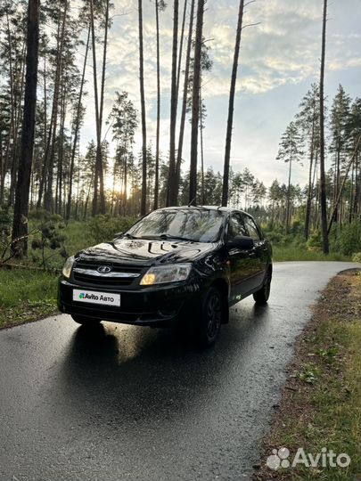 LADA Granta 1.6 МТ, 2013, 138 200 км