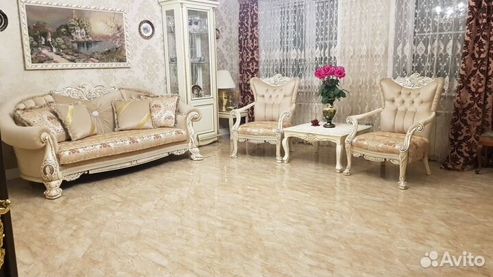 Мягкая мебель. Турция. Натуральное дерево