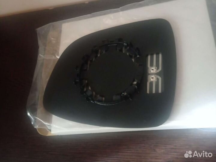 Вставка зеркала Suzuki sx4