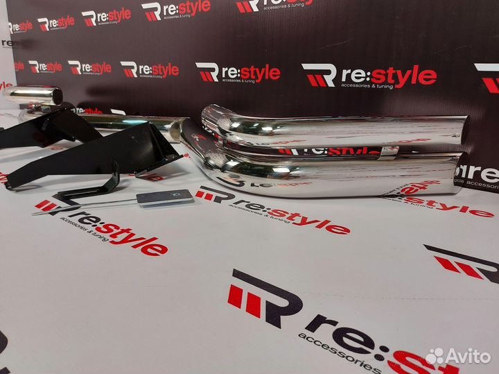 Дуга задняя Toyota Land Cruiser 200