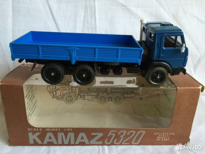 Модель масштаб 1/43 Камаз-5320 синий в коробке ссс