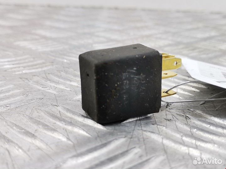 Реле для Chrysler 300M (LR) 04606409AA