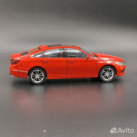 Модель автомобиля Honda Accord 1:24