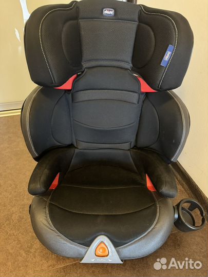 Детское автомобильное кресло