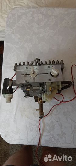 Запчасть на газовую колонку в сборе junkers