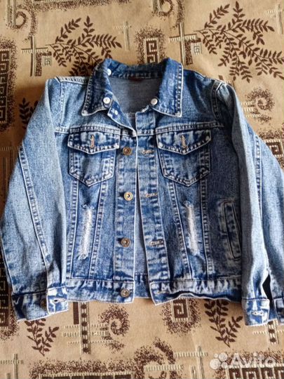 Джинсовая куртка