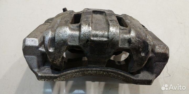 Суппорт (передний, правый) (Haval F7)