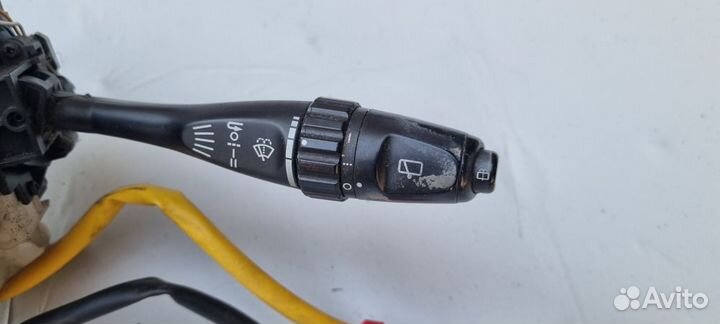 Переключатель подрулевой Mitsubishi Carisma DA