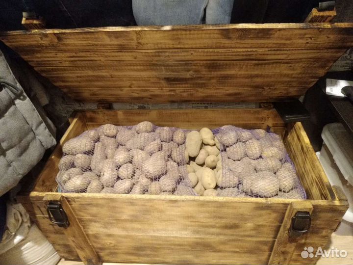 Сундук из Майнкрафта - ящик из массива стиль 