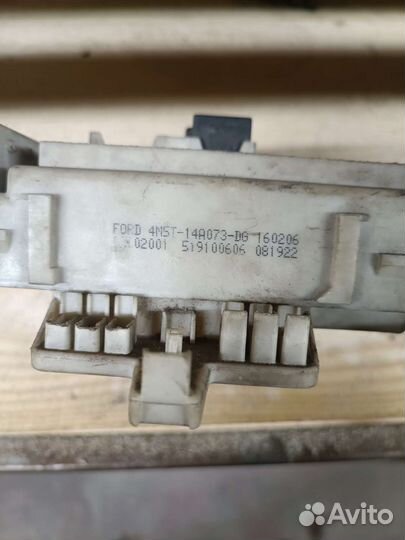 Блок предохранителей ford c-маx