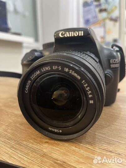 Зеркальный фотоаппарат canon 1100d