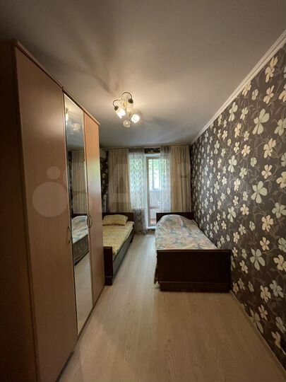 Комната 14 м² в 3-к., 2/14 эт.