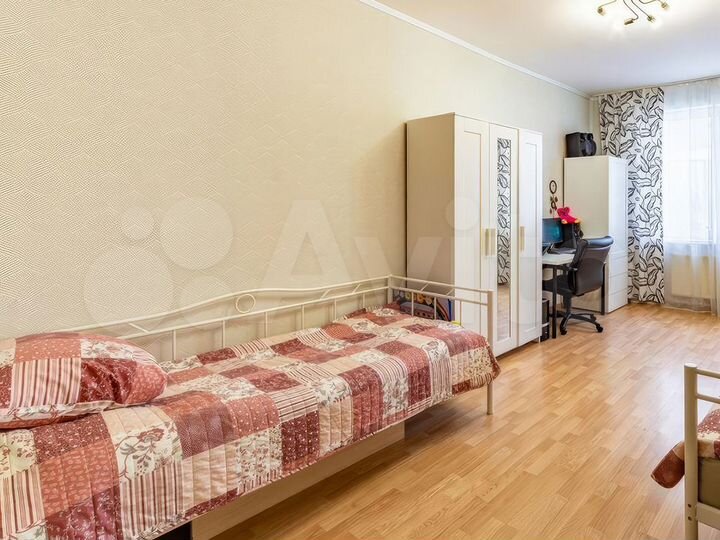 3-к. квартира, 71,7 м², 3/6 эт.