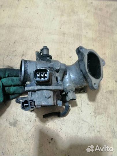 Дроссельная заслонка Toyota Corolla Verso