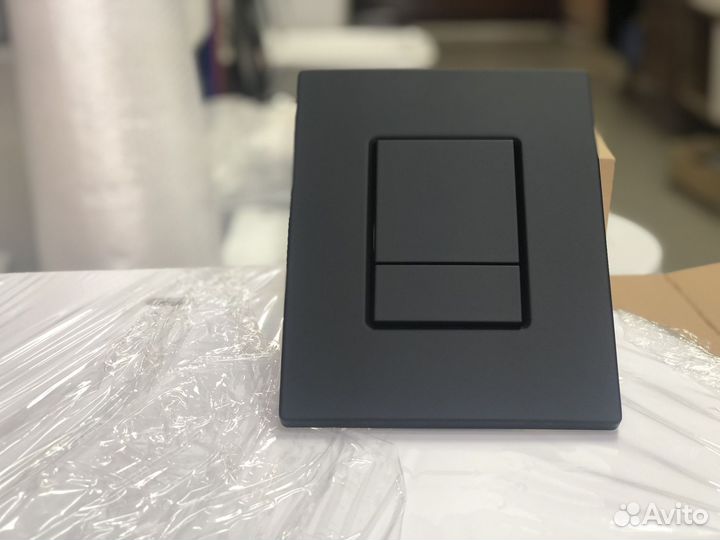 Кнопка Grohe черная