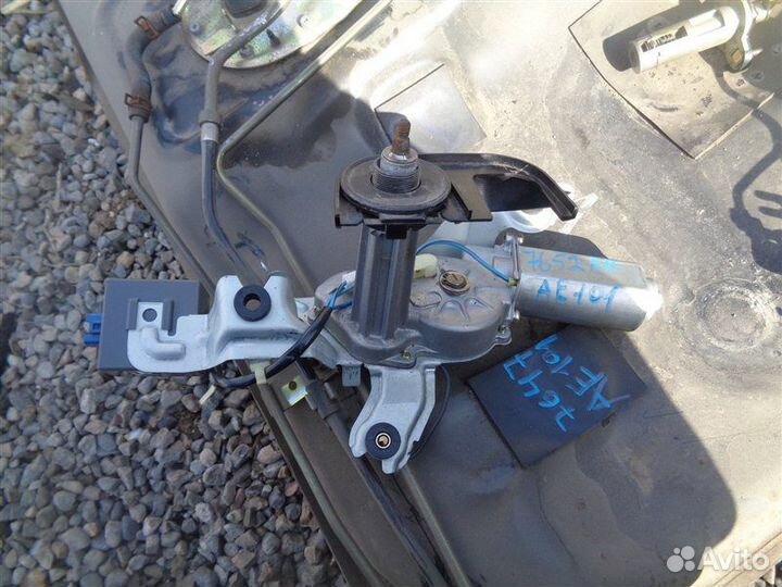 Мотор дворников задний Toyota Corolla Ceres AE101