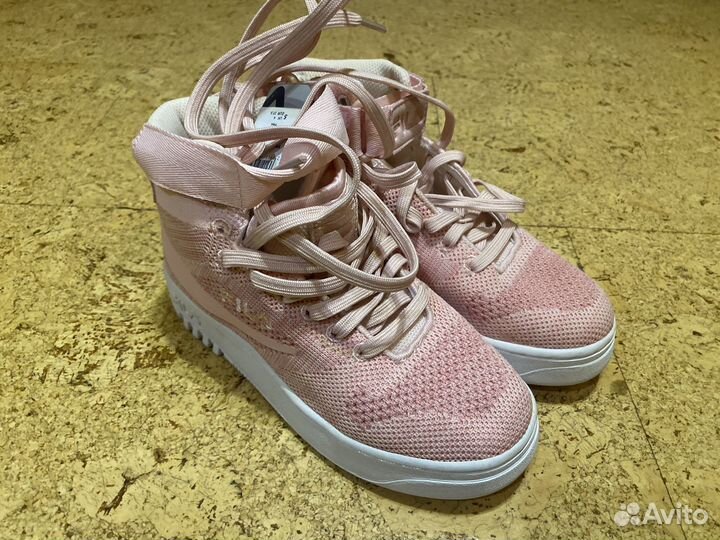 Кроссовки fila 35.5