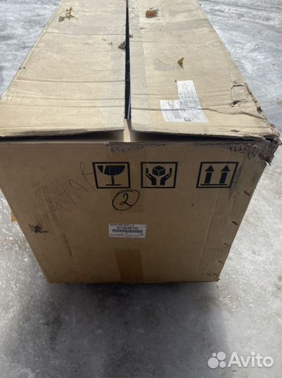 Фара левая L Hilux 2016