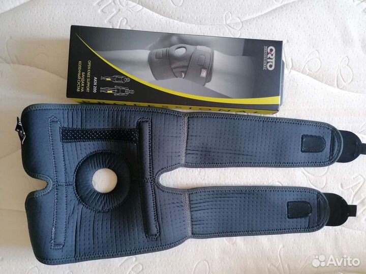 Коленный бандаж короткий