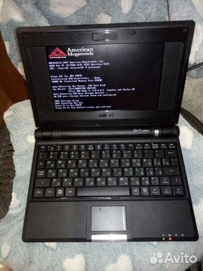 Нетбук Asus