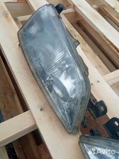 Фара peugeot 406 передняя