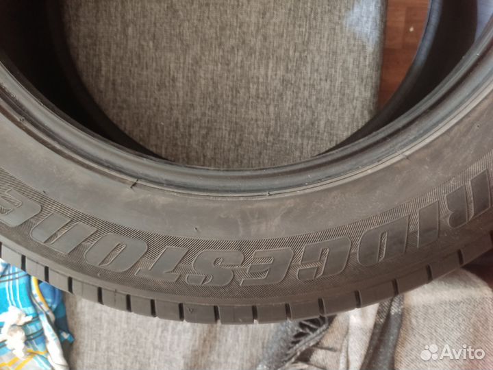 Bridgestone Dueler H/P Sport 285/50 R20