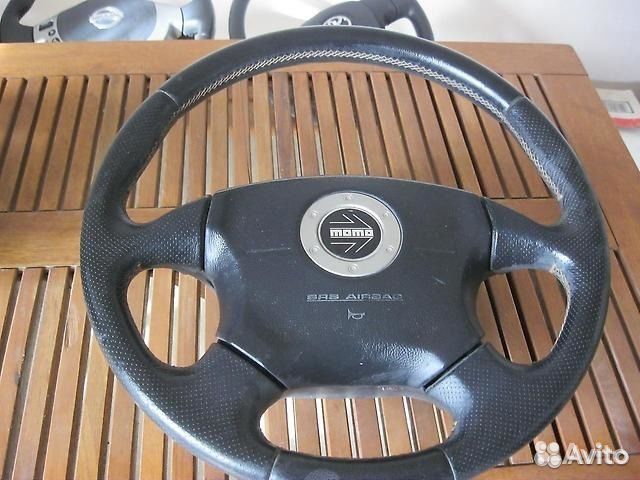 Руль momo Subaru с подушкой безопасности
