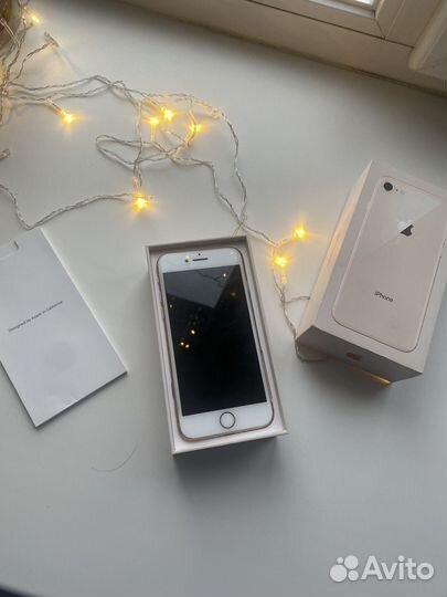 iPhone 8, 64 ГБ