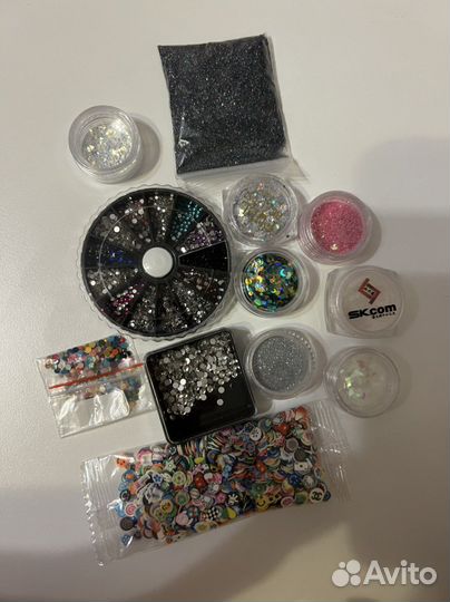 Стразы наклейки блестки для маникюра