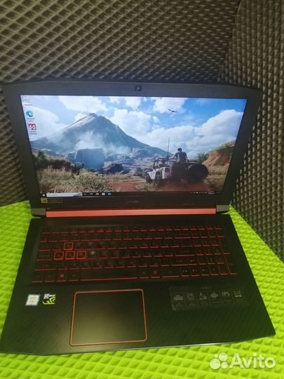 Игровой ноутбук Acer nitro 5 i7-8750/8/512SSD/1050