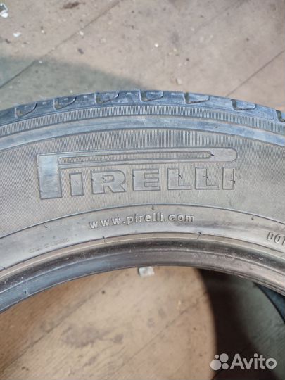 Pirelli Cinturato P7 215/65 R17 99V